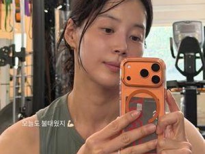 추천 강좌 한지혜 운동복 거울 셀카에 팬들 반응 뜨거운 이유 썸네일