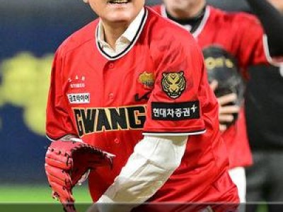 김기태 전 감독 한화 퓨처스팀으로 이적 썸네일