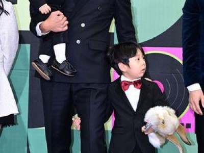 이필모 결혼 후 개인 공간 사라짐 토큐멘터리에서 고백 썸네일