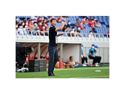 김상식 감독 동남아 축구사에 길이 남을 기록 세움 썸네일