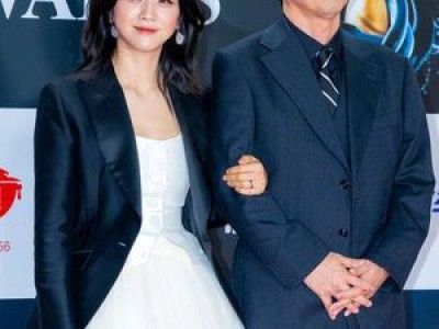 탕웨이 47세에 둘째 임신 소식에 화제 썸네일