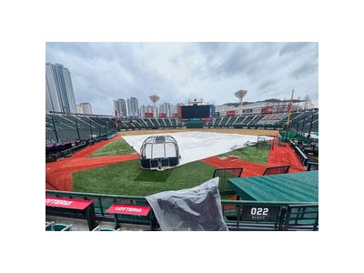 비로 인해 경기 취소된 KBO 팬들 실망 썸네일